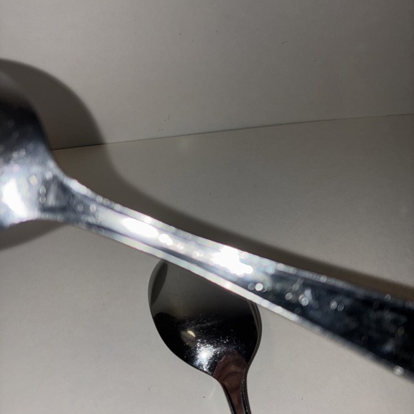 Providence PLAZA Stainless Solid Serving Spoon Tradition Glossy USA Flatware - Picture 3 of 4
